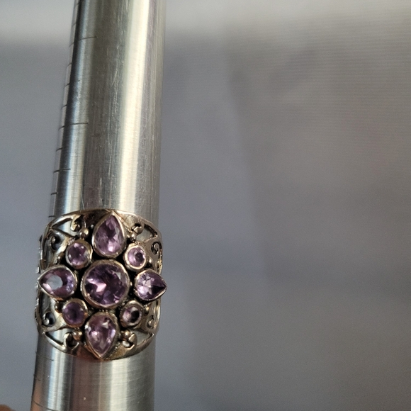 Amethyst And Sterling Silver Ring. Elegant Gemstone Ring - Picture 2 of 8
